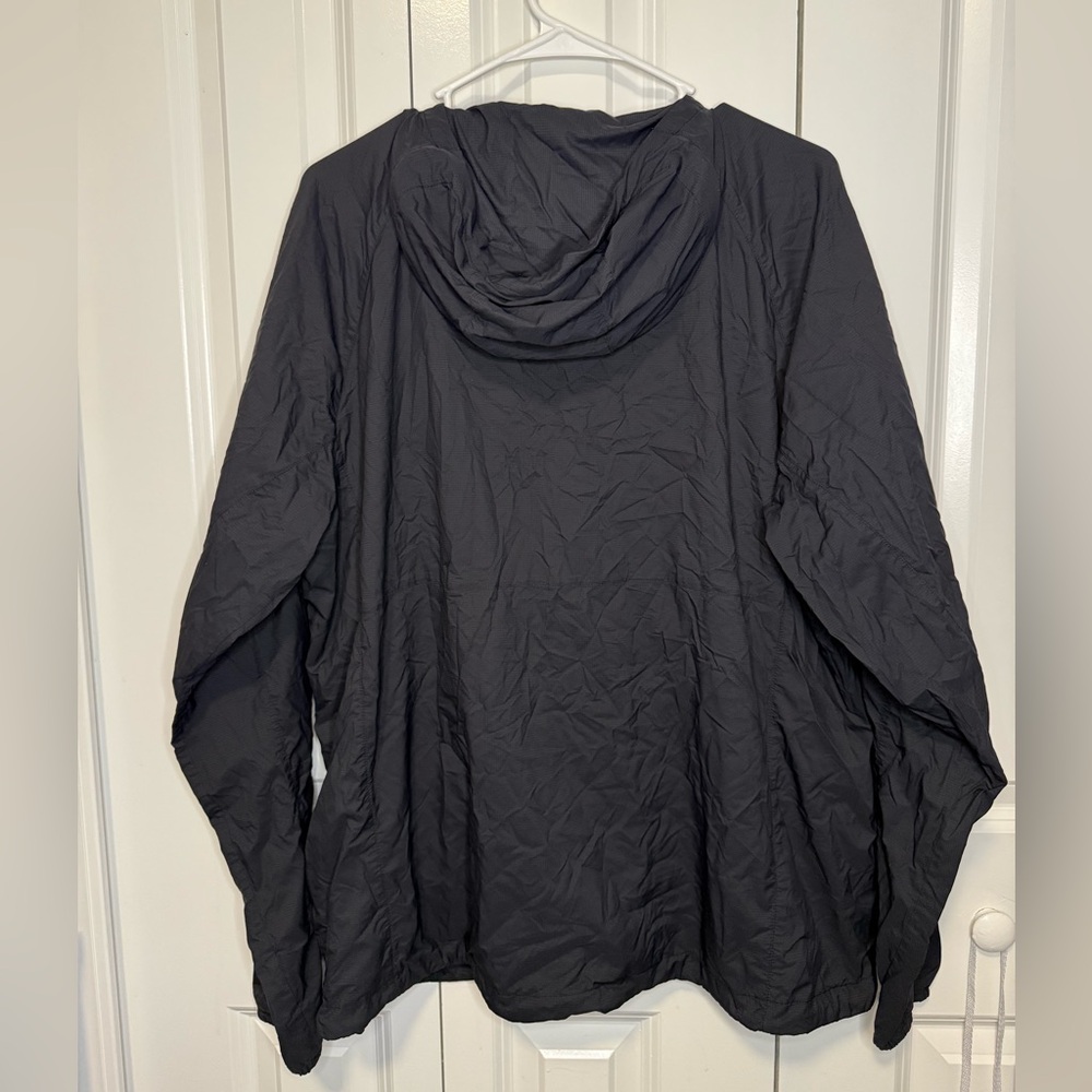 L.L.Bean Black Lightweight Hooded Windbreaker Jacket Size XL - Picture 8 of 14